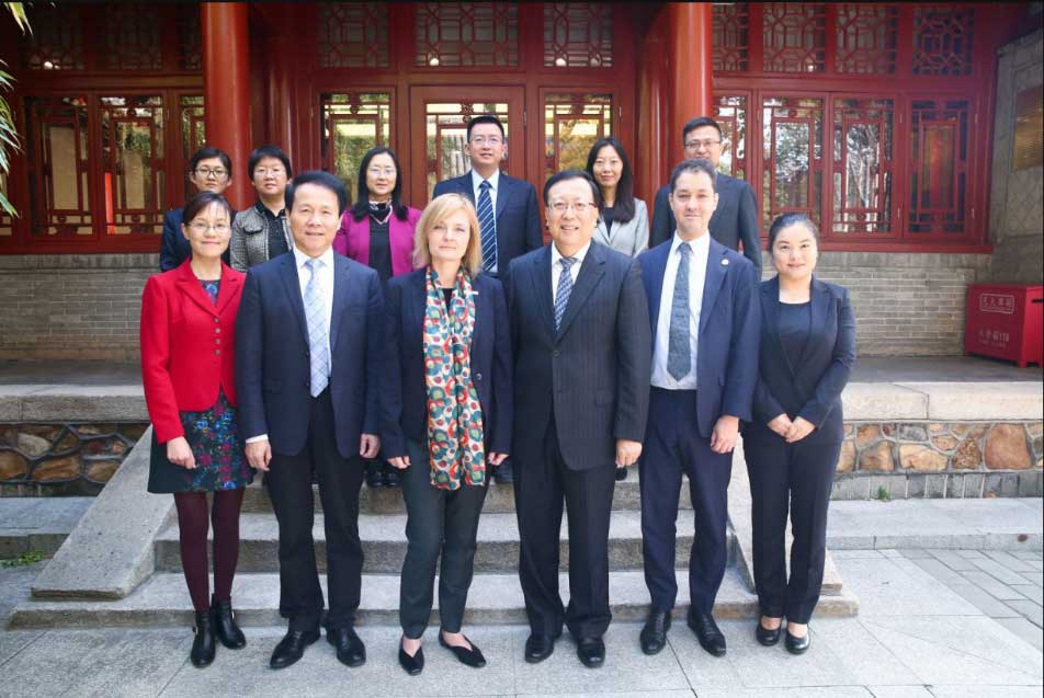 国际顶尖学术期刊《自然》主编访问北大,并在北京大学医学部举行专家座谈会-第1张图片-C9联盟